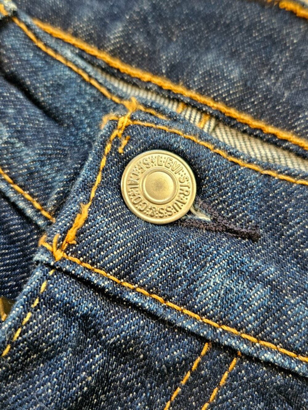 Levi’s 502 Regular Taper Jeans – Dark Blue Denim (W32 L32) - Excellent Condition - Picture 5 of 13